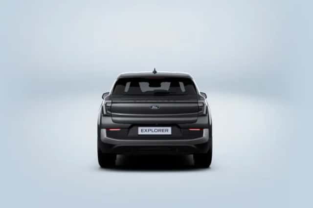 Ford Explorer (2026) thumbnail 5