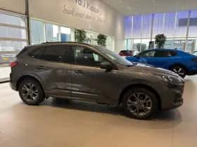 Ford Kuga (2022) thumbnail 8