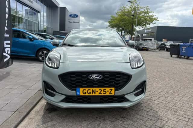 Ford Puma (2024) thumbnail 2