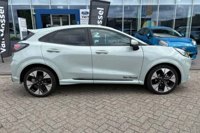 Ford Puma (2024) thumbnail 4