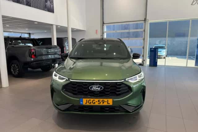 Ford Kuga (2025) thumbnail 2