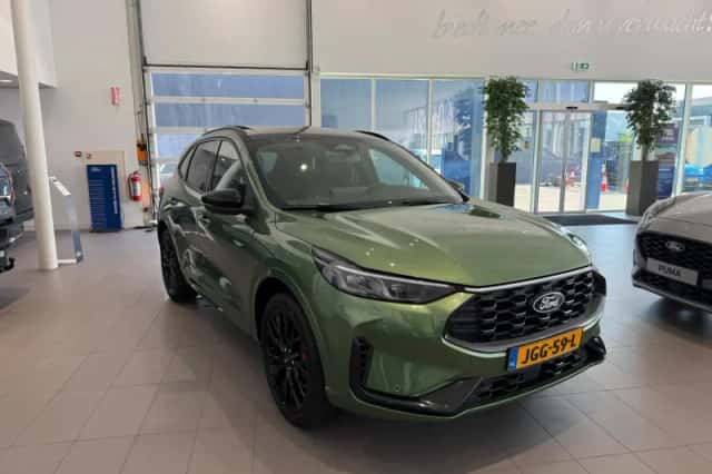 Ford Kuga (2025) thumbnail 3