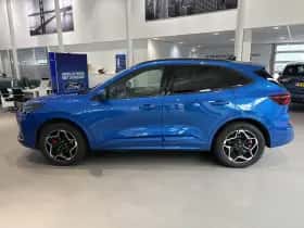Ford Kuga (2025) thumbnail 2