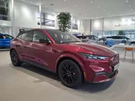 Ford Mustang Mach-E (2026) thumbnail 8