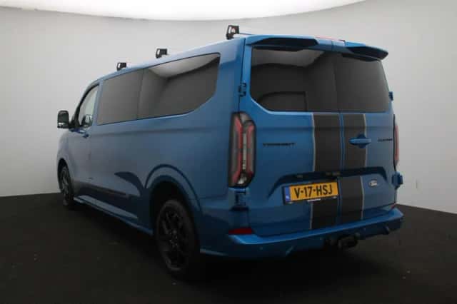 Ford Transit Custom (2024) thumbnail 2