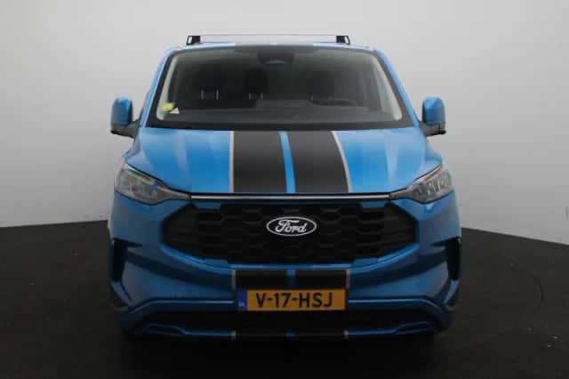 Ford Transit Custom (2024) thumbnail 3