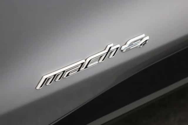Ford Mustang Mach-E (2021) thumbnail 17