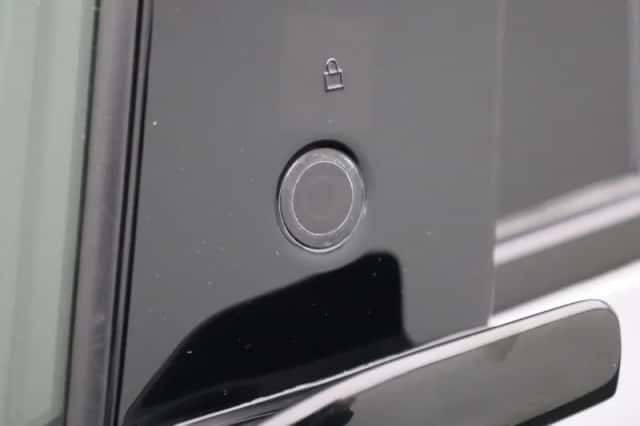 Ford Mustang Mach-E (2021) thumbnail 19