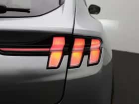 Ford Mustang Mach-E (2021) thumbnail 53