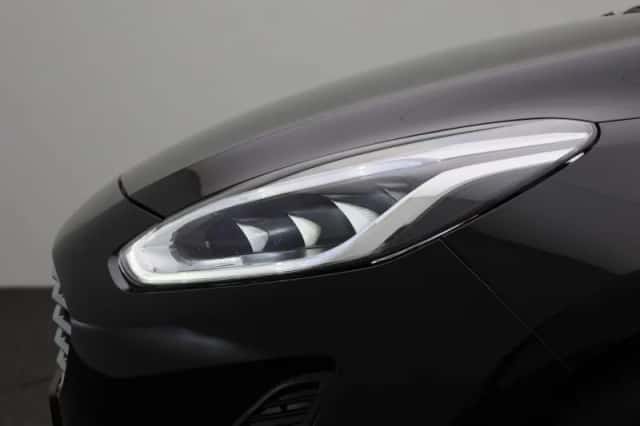 Ford Fiesta (2021) thumbnail 15