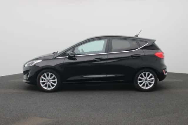 Ford Fiesta (2021) thumbnail 4
