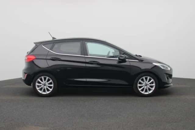 Ford Fiesta (2021) thumbnail 6