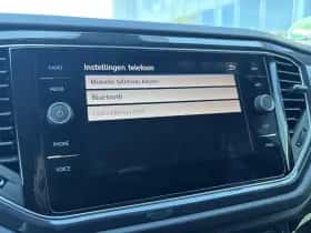 Volkswagen T-Roc (2019) thumbnail 16