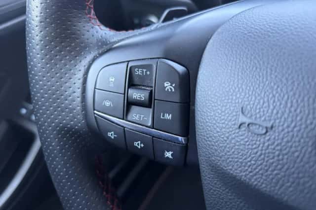 Ford Focus (2020) thumbnail 13