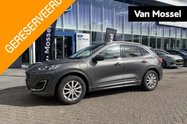 Ford Kuga (2022) thumbnail 1