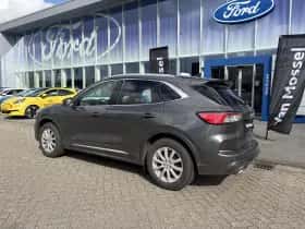 Ford Kuga (2022) thumbnail 2