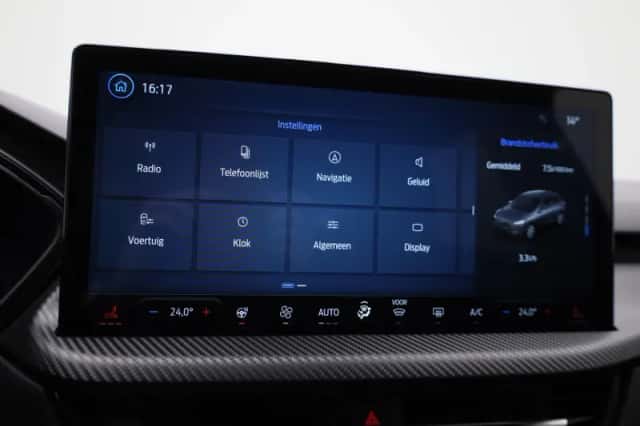 Ford Kuga (2025) thumbnail 18