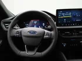 Ford Kuga (2025) thumbnail 7