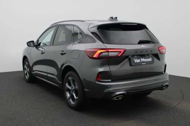 Ford Kuga (2025) thumbnail 2