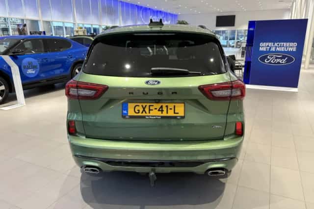 Ford Kuga (2025) thumbnail 4