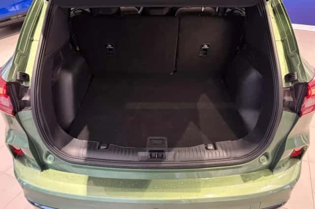 Ford Kuga (2025) thumbnail 10