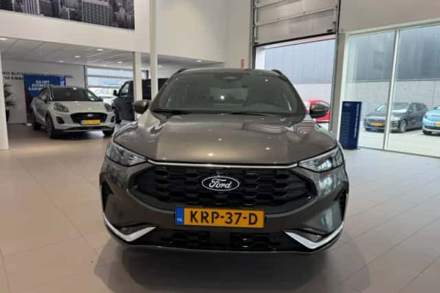 Ford Kuga (2026) thumbnail 2