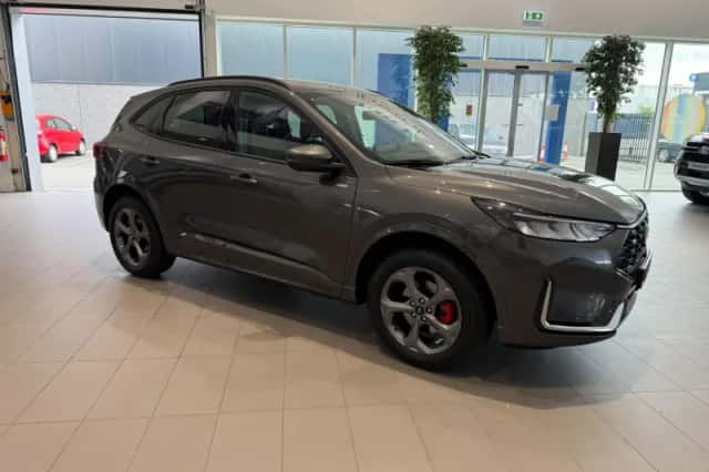Ford Kuga (2026) thumbnail 3
