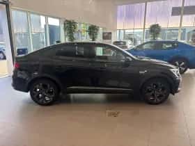 Renault Arkana (2022) thumbnail 4