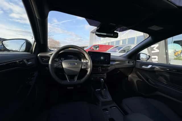Ford Focus (2025) thumbnail 5