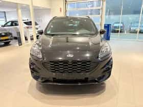 Ford Kuga (2022) thumbnail 2