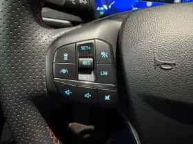Ford Kuga (2022) thumbnail 18