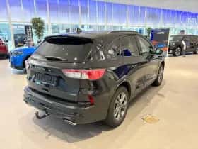 Ford Kuga (2022) thumbnail 5
