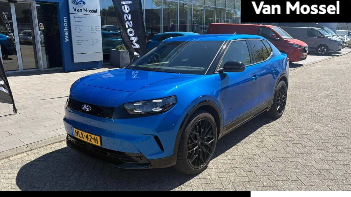 Ford Capri (2025) — foto 1