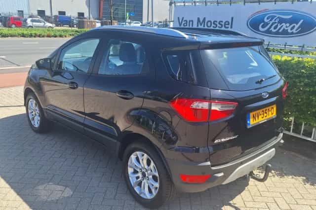 Ford EcoSport (2017) thumbnail 5