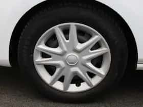 Ford Fiesta (2022) thumbnail 12