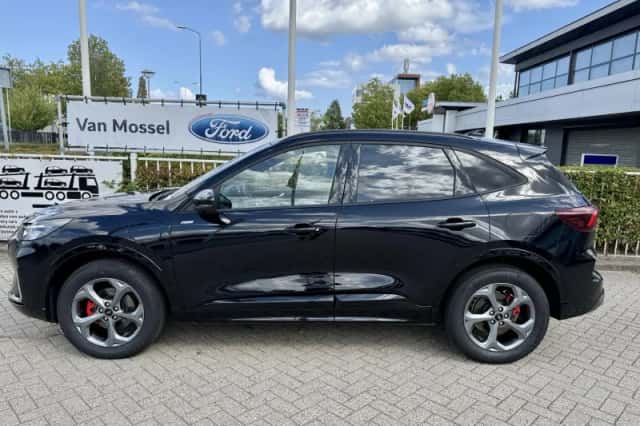 Ford Kuga (2026) thumbnail 2