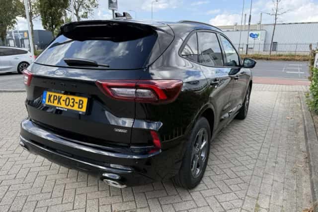 Ford Kuga (2026) thumbnail 5
