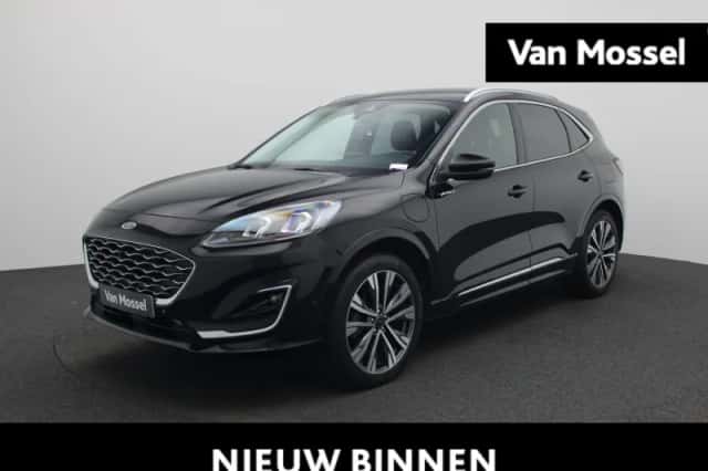 Ford Kuga (2023) thumbnail 1