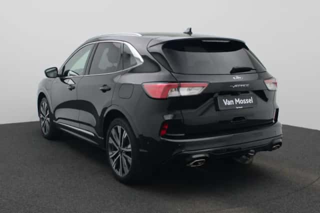 Ford Kuga (2023) thumbnail 2