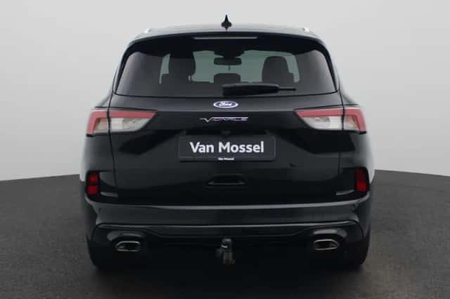 Ford Kuga (2023) thumbnail 5