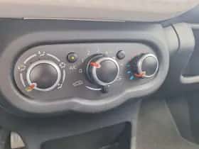 Renault Twingo thumbnail 16