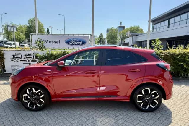 Ford Puma (2023) thumbnail 2