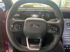 Ford Explorer thumbnail 16