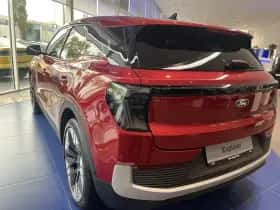 Ford Explorer thumbnail 8