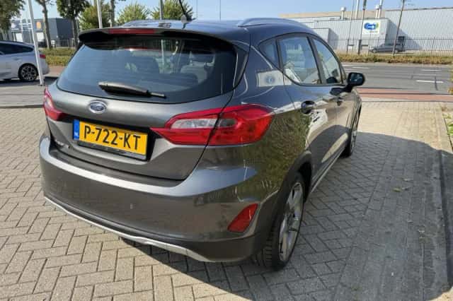 Ford Fiesta (2018) thumbnail 5