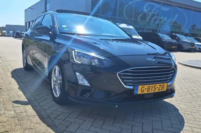 Ford Focus (2020) thumbnail 3