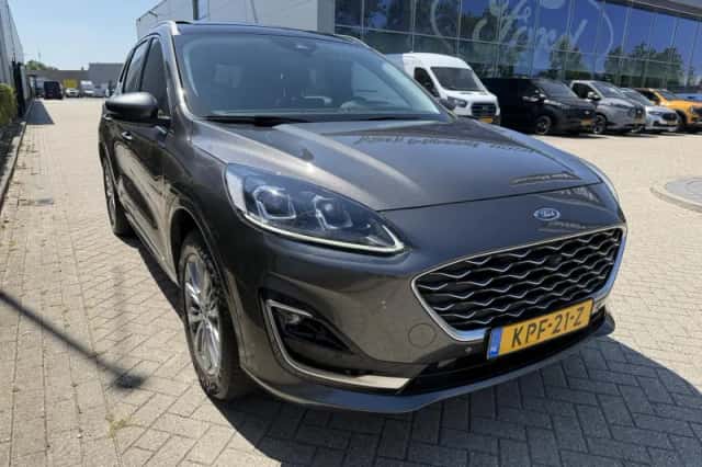Ford Kuga (2022) thumbnail 4