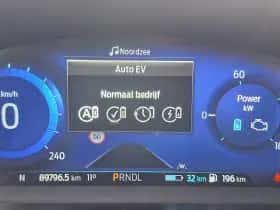 Ford Kuga thumbnail 23