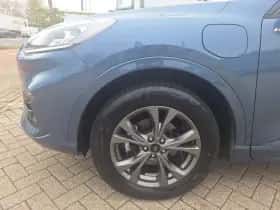 Ford Kuga thumbnail 8
