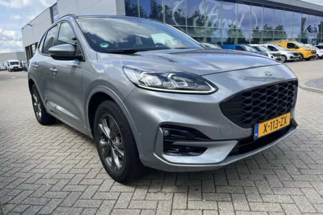 Ford Kuga (2024) thumbnail 3